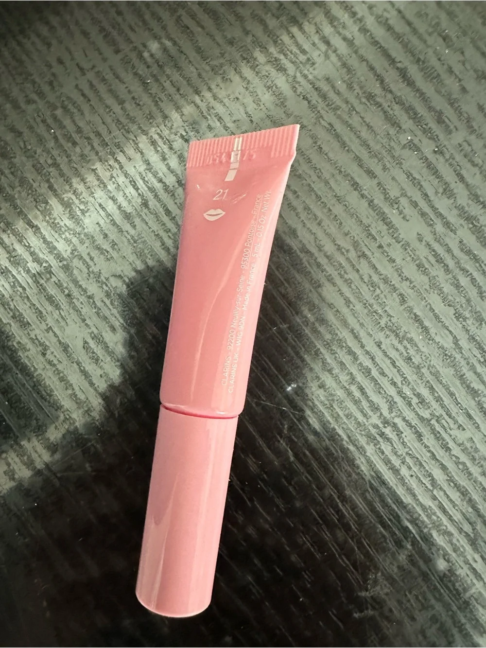 Clarins Lip Perfector - 21 soft pink glow MINI SIZE 0.15oz/5ml